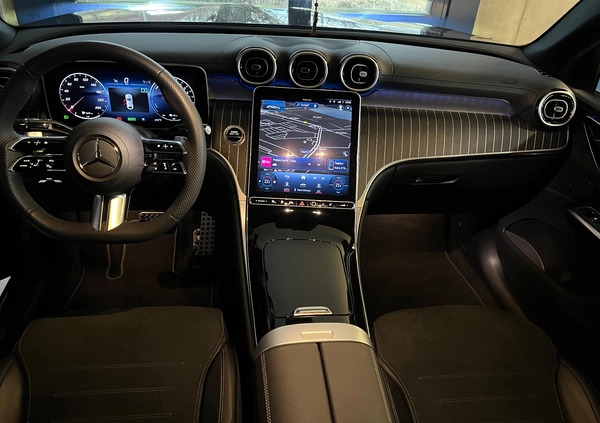 Mercedes-Benz GLC cena 349900 przebieg: 9900, rok produkcji 2023 z Gdańsk małe 326